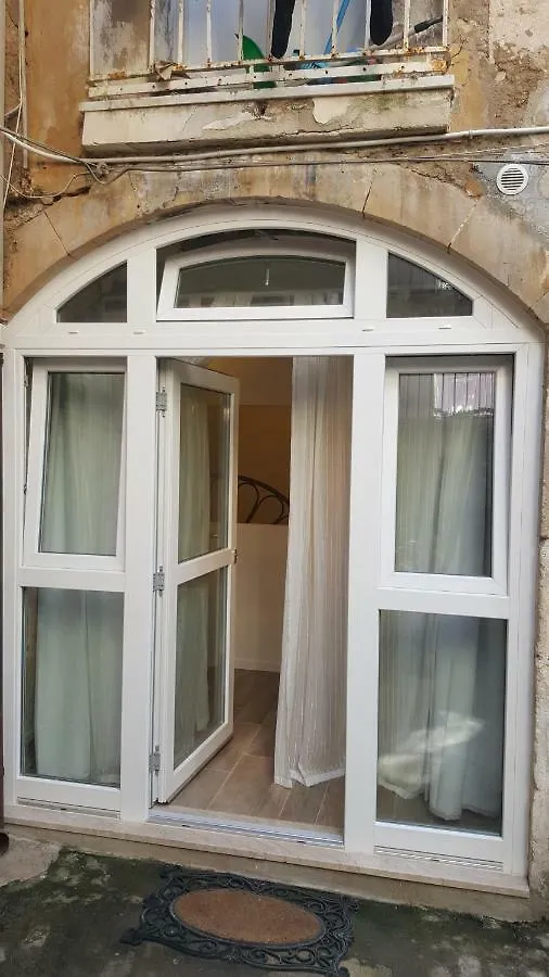 Il Nido Di Diana In Ortigia Apartman Szirakúza 0*,  Olaszország