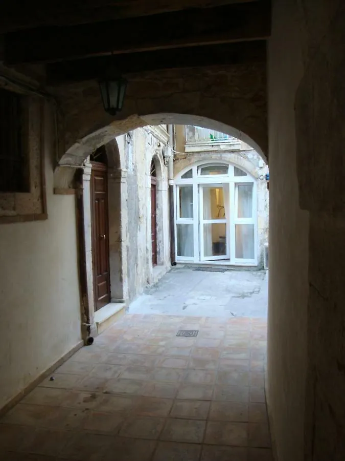 Il Nido Di Diana In Ortigia Apartman Szirakúza Olaszország