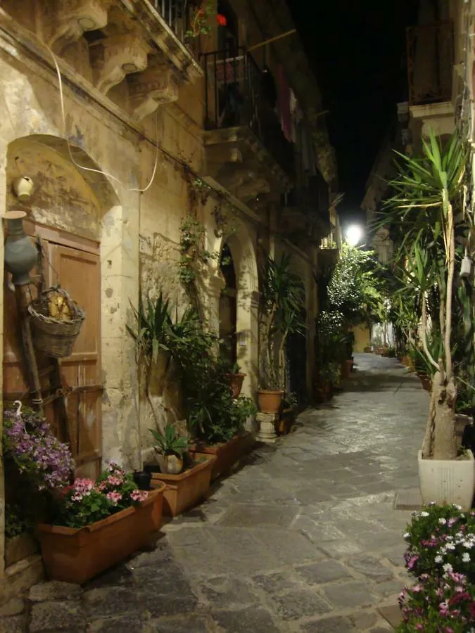 Il Nido Di Diana In Ortigia Apartman Szirakúza 0*,